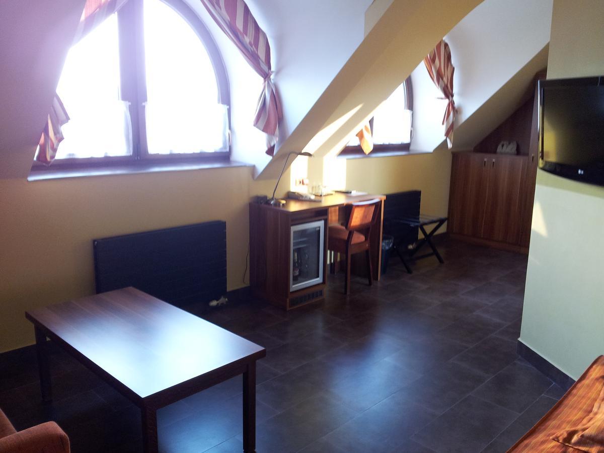 Hotel Vinopa Hustopeče المظهر الخارجي الصورة